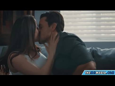 ❤️ Sex romantis sareng ibu busty anu saé ️ seks super di urang ☑