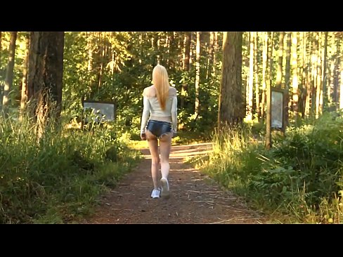 ❤️ awéwé geulis gerak lalaunan, teu buligir video ️ seks super di urang ☑