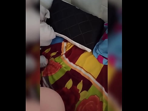 ❤️ Babaturan sakamar kuring cicing di bumi nyalira sabab salakina nuju liburan sareng kuring nyandak kasempetan pikeun bangsat sareng ngeusian buritna ku susu. ️ seks super di urang ☑